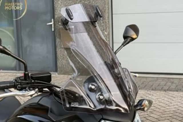 Honda NC750X (2016) thumbnail 4