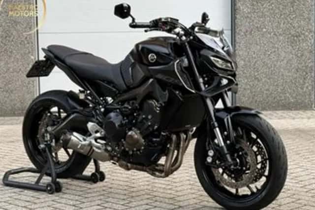 Yamaha MT-09 (2018) thumbnail 1