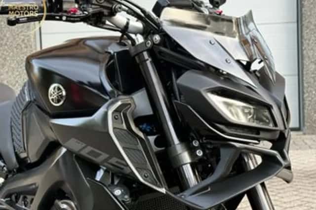 Yamaha MT-09 (2018) thumbnail 4