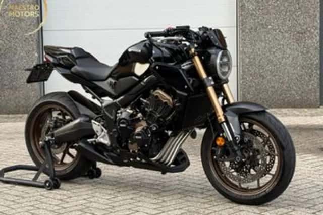 Honda CB650R Neo Sports Cafe (2020) thumbnail 1