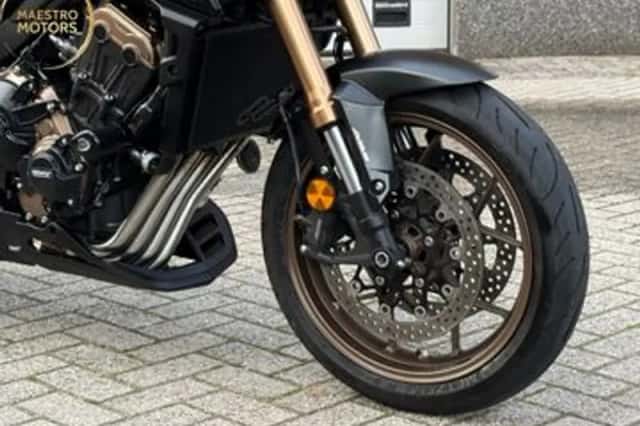 Honda CB650R Neo Sports Cafe (2020) thumbnail 2