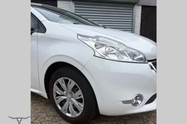 Peugeot 208 1.2 Vti Active (2013) thumbnail 3