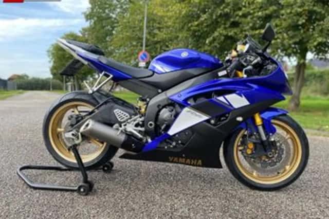 Yamaha YZF-R6 (2008) thumbnail 3