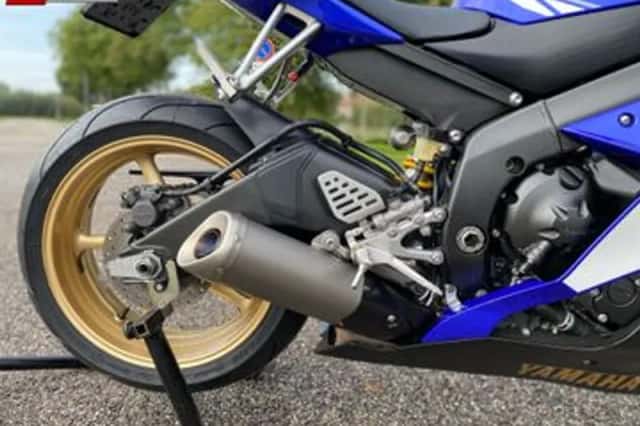 Yamaha YZF-R6 (2008) thumbnail 4
