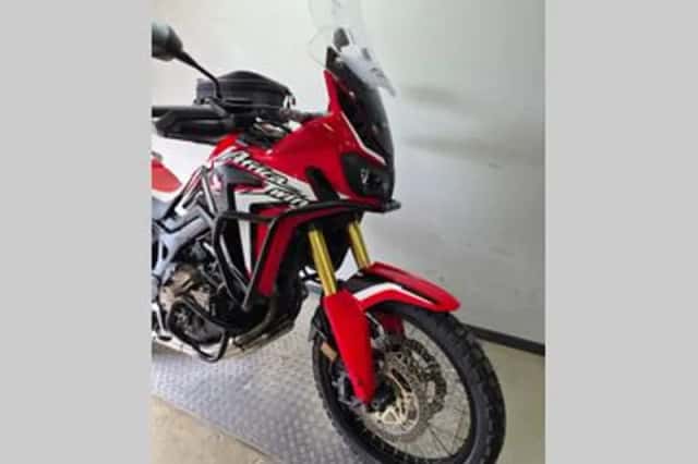 Honda CRF1000L (2016) thumbnail 2