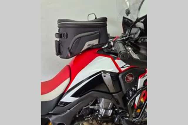Honda CRF1000L (2016) thumbnail 3