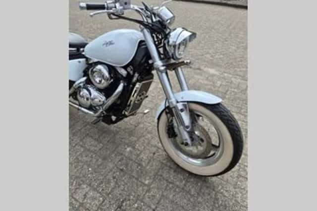 Suzuki VZ 800 Marauder (2000) thumbnail 6