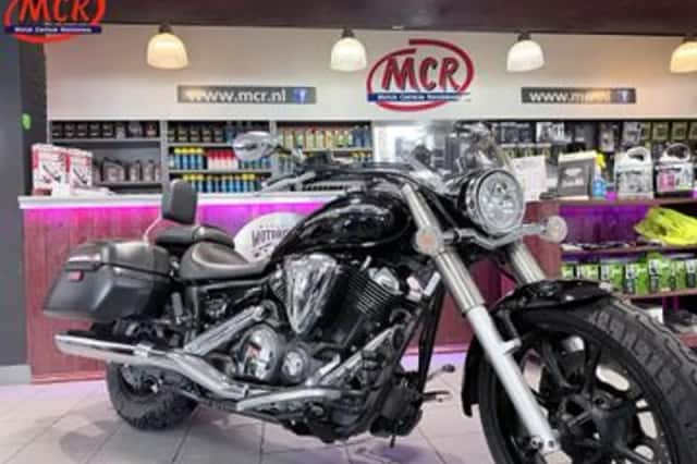 Yamaha XVS 950A Midnight Star (2009) thumbnail 1