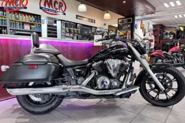Yamaha XVS 950A Midnight Star (2009) thumbnail 3
