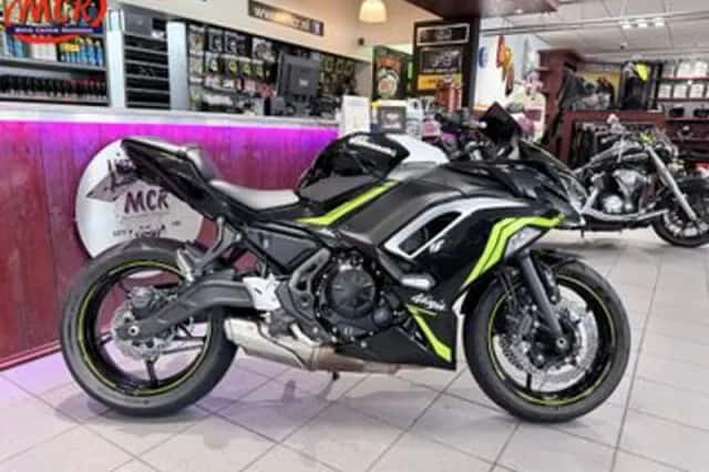 Kawasaki Ninja 650 (2022) thumbnail 2