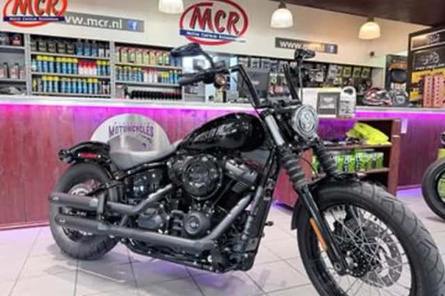 Harley-Davidson Street Bob (2018) thumbnail 2