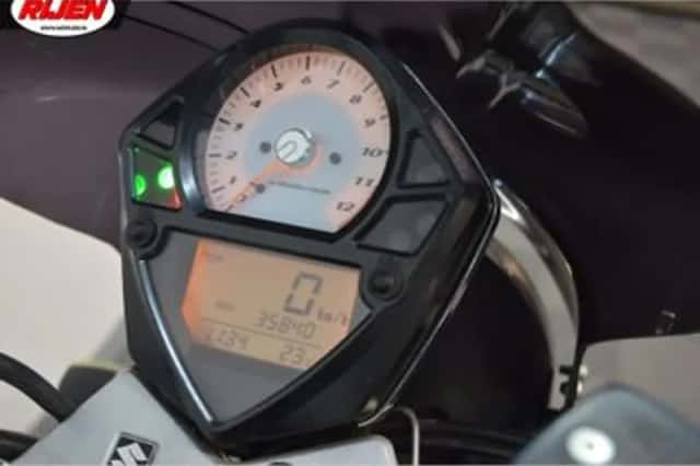 Suzuki SV650 (2008) thumbnail 5