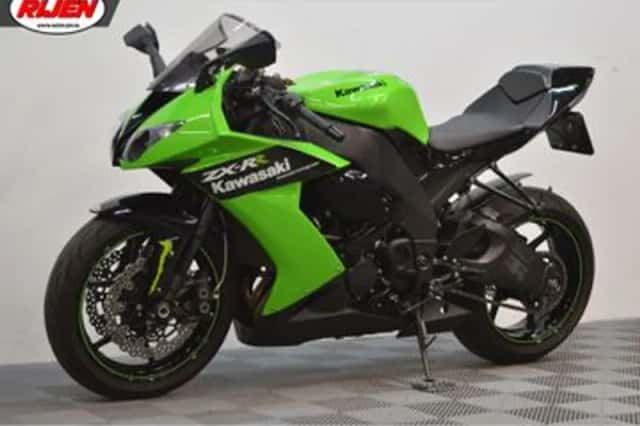 Kawasaki ZX 10R Ninja (2009) thumbnail 4