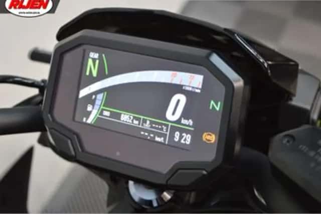 Kawasaki Z650 (2021) thumbnail 4