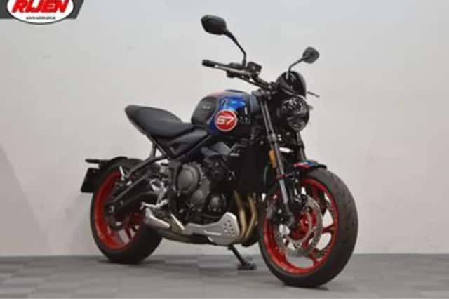 Triumph Trident 660 Triple Tribute (2025) thumbnail 1