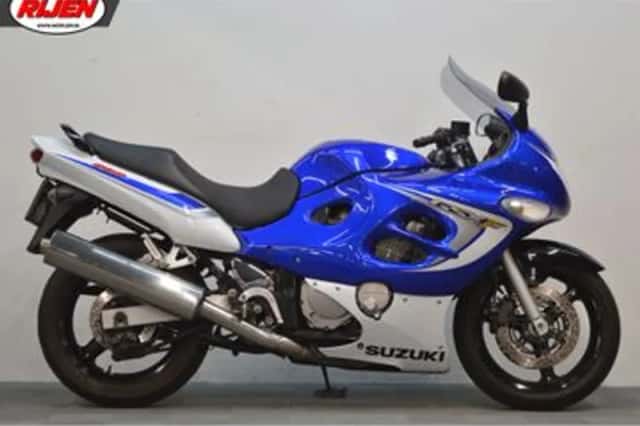 Suzuki GSX 600 (2006) thumbnail 2