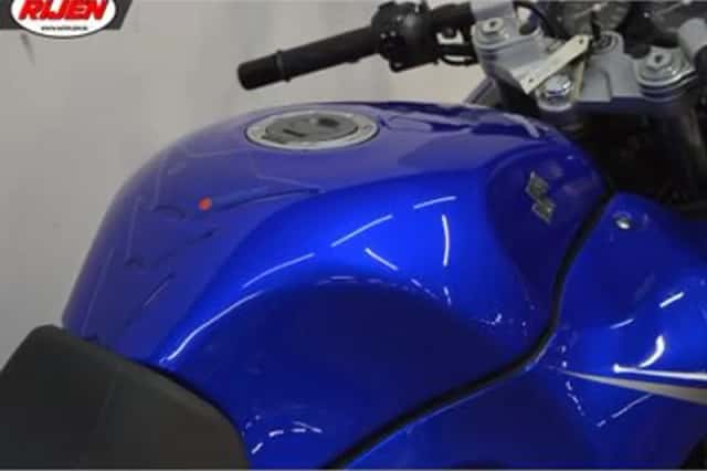 Suzuki GSX 600 (2006) thumbnail 6