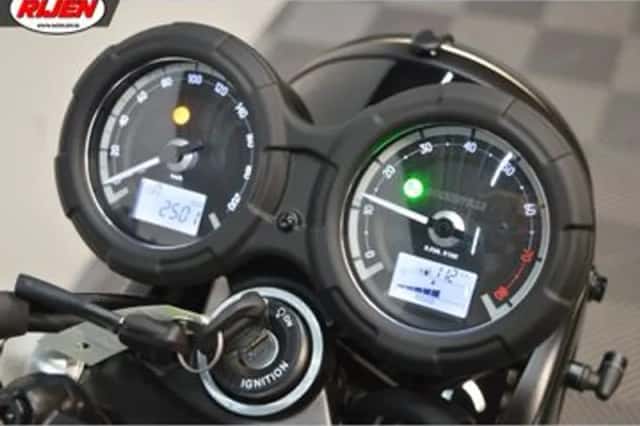 Triumph Bonneville T120 (2025) thumbnail 6