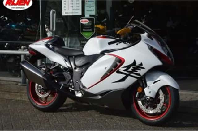 Suzuki GSX-R 1300 Hayabusa (2026) thumbnail 4
