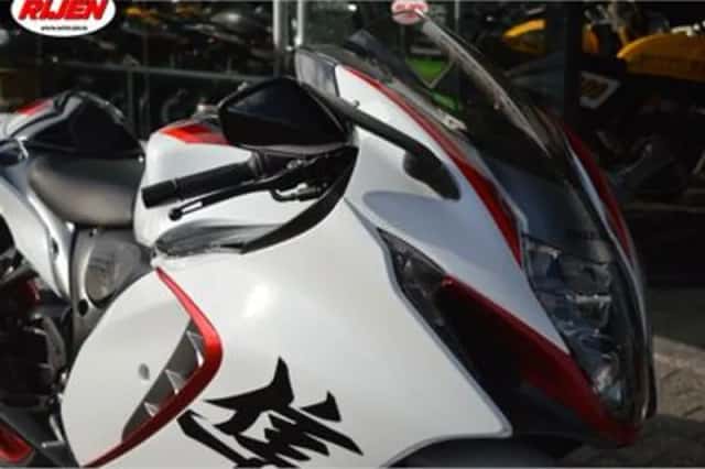 Suzuki GSX-R 1300 Hayabusa (2026) thumbnail 6