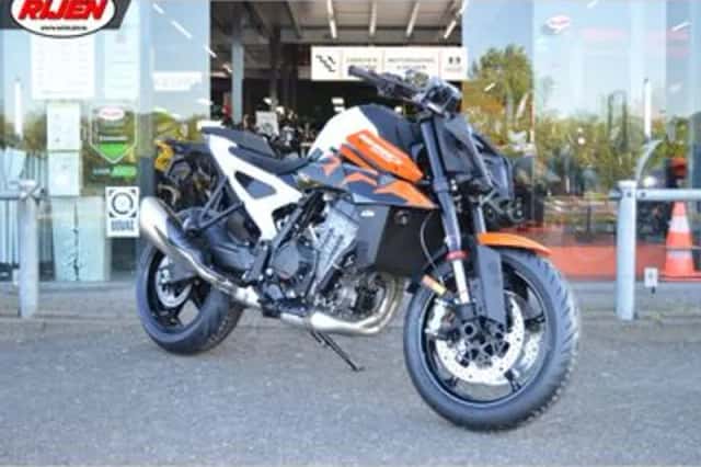 KTM 990 Duke (2026) thumbnail 1