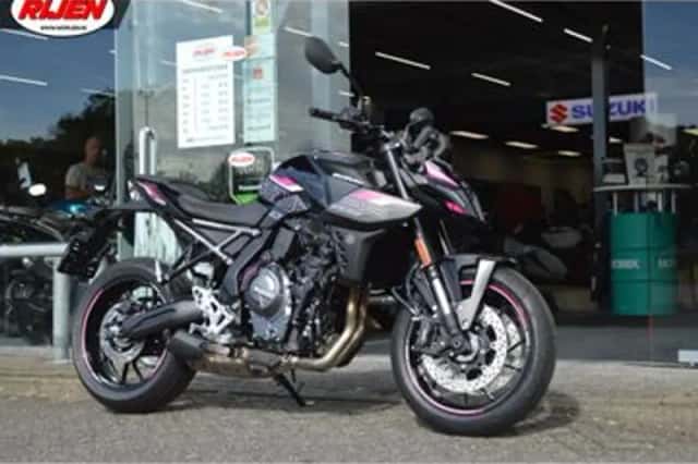 Suzuki GSX-8S (2026) thumbnail 3