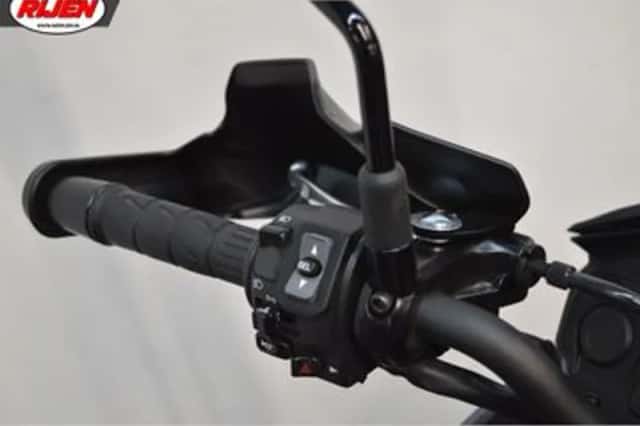 Kawasaki Versys 650 (2026) thumbnail 6