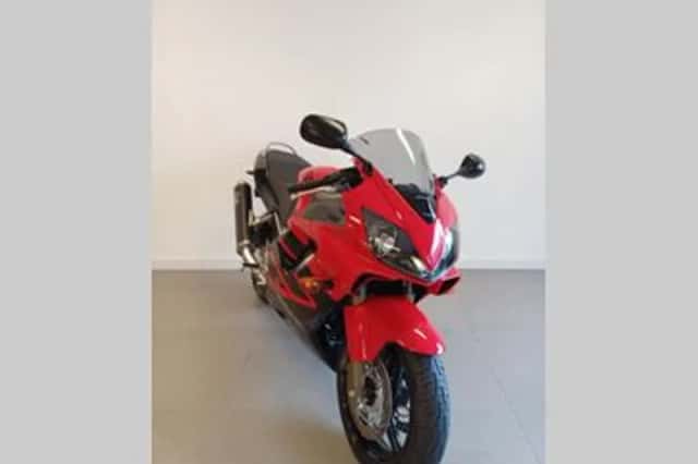Honda CBR600F (2007) thumbnail 4