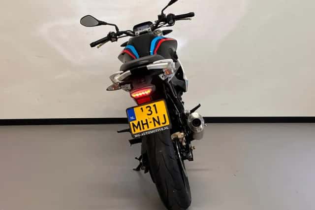 BMW G 310 R (2017) thumbnail 6