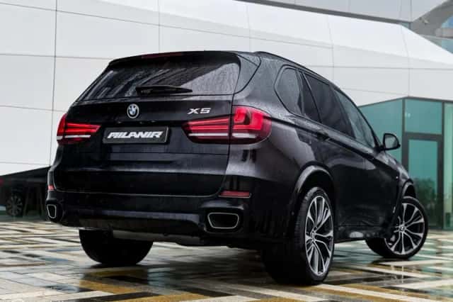 BMW X5 xDrive30d (2016) thumbnail 2
