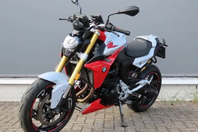 BMW F 900 R (2021) thumbnail 2