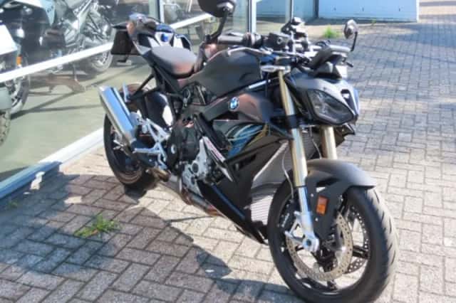 BMW S 1000 R (2026) thumbnail 2