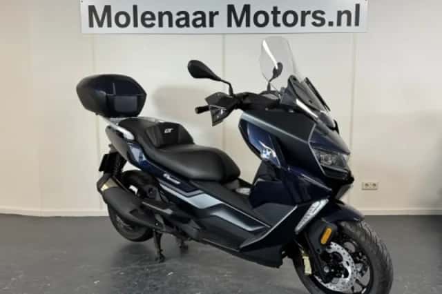 BMW C 400 GT (2024) thumbnail 4