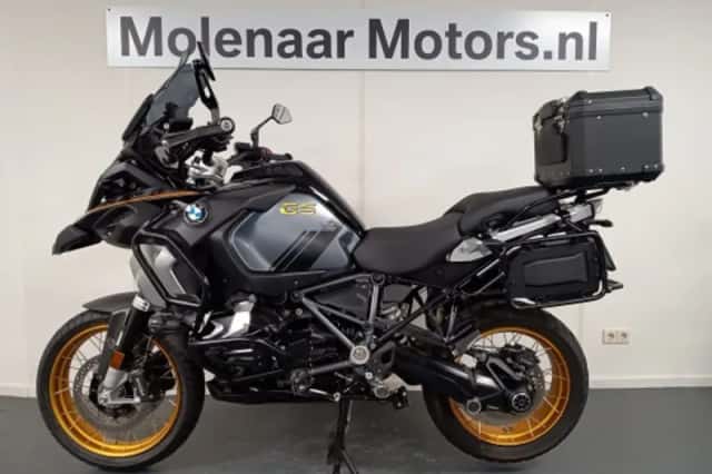 BMW R 1250 GS Adventure (2024) thumbnail 2