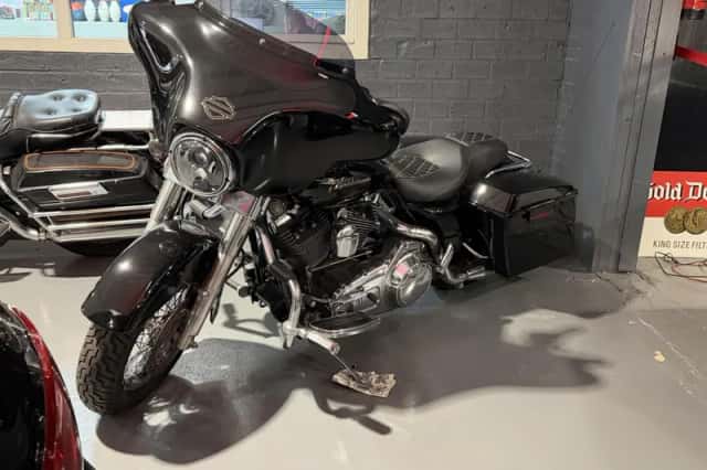 Harley-Davidson Street Glide 1584cc (2007) thumbnail 3