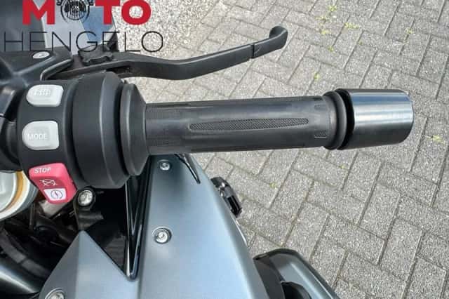 BMW R 1200 RS (2015) thumbnail 5