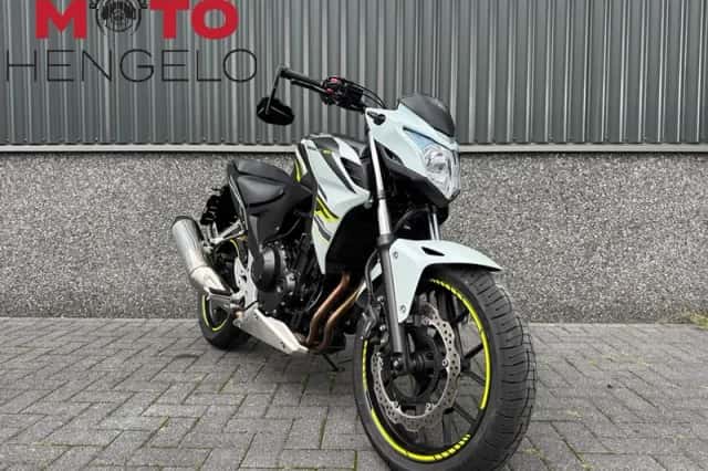 Honda CB500F (2016) thumbnail 3