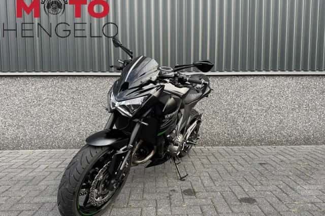 Kawasaki 2015 (2015) thumbnail 2