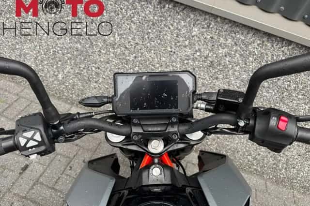KTM Duke (2021) thumbnail 6