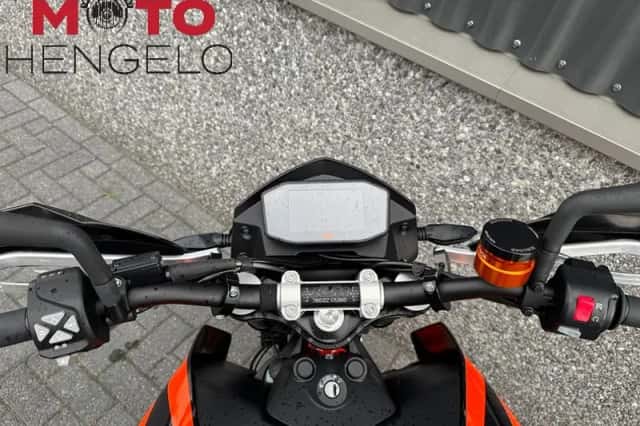 KTM Duke (2017) thumbnail 6