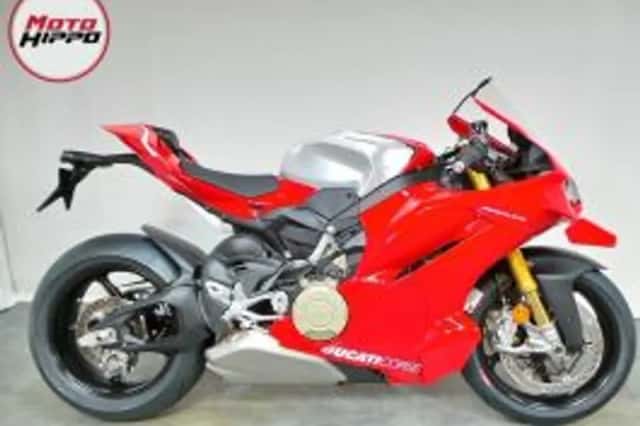 Ducati Panigale V4 R (2026) thumbnail 1