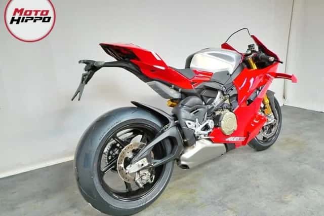 Ducati Panigale V4 R (2026) thumbnail 4