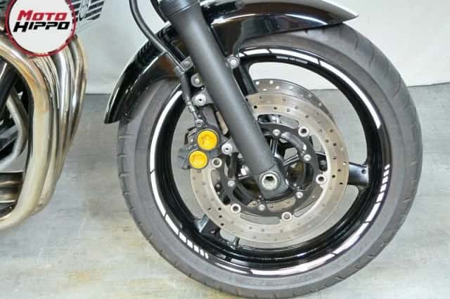 Yamaha XJR 1300 (2014) thumbnail 5