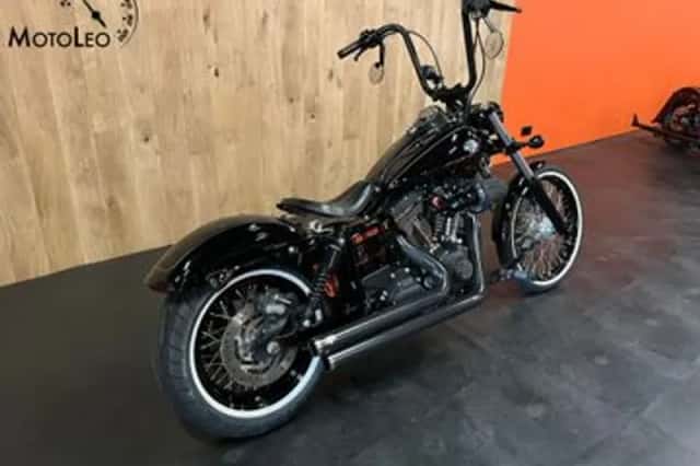 Harley-Davidson Wide Glide (2013) thumbnail 2