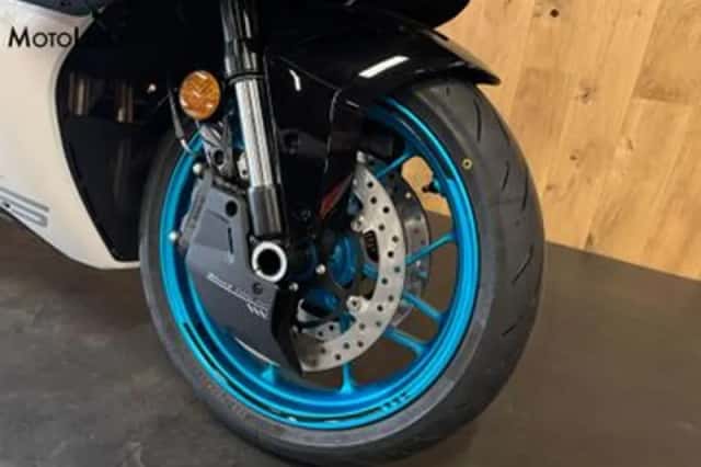 CFMoto 675SR-R (2026) thumbnail 2