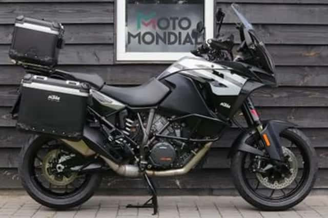 KTM 1290 Super Adventure (2020) thumbnail 1