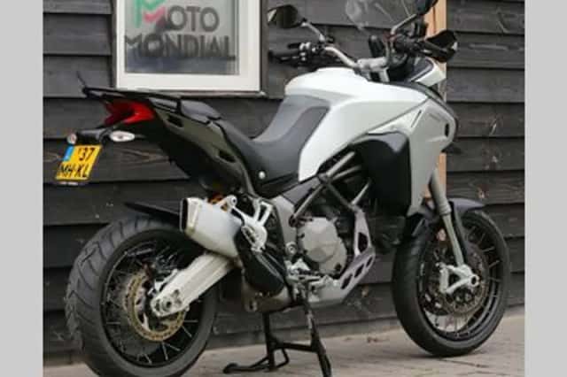 Ducati Multistrada 1200 Enduro (2017) thumbnail 2