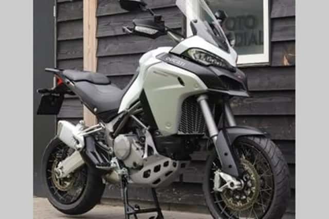 Ducati Multistrada 1200 Enduro (2017) thumbnail 4