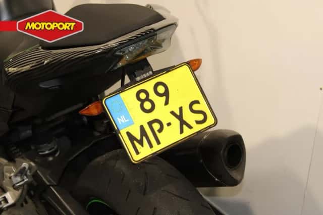 Kawasaki Z800 (2014) thumbnail 5