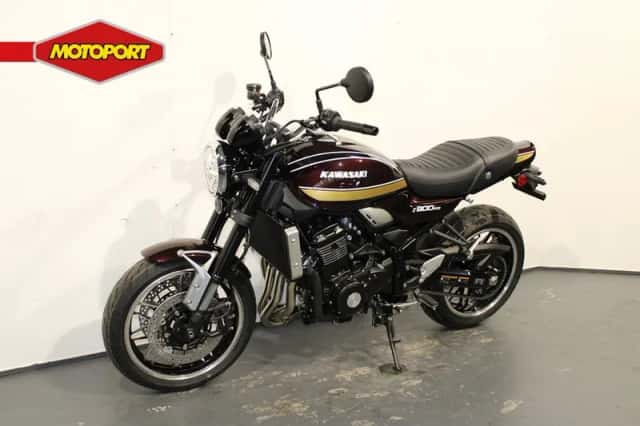 Kawasaki Z900RS (2026) thumbnail 2